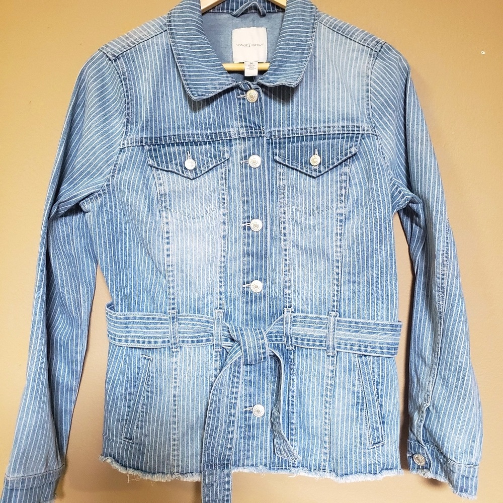 VINTAGE AMERICA Beautiful Belted Keli Denim Jacket, Medium